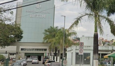 Homem é baleado no peito dentro de Voyage na frente da namorada em Betim