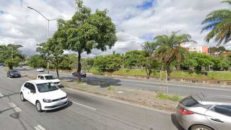 Crime foi registrado na avenida dos Andradas