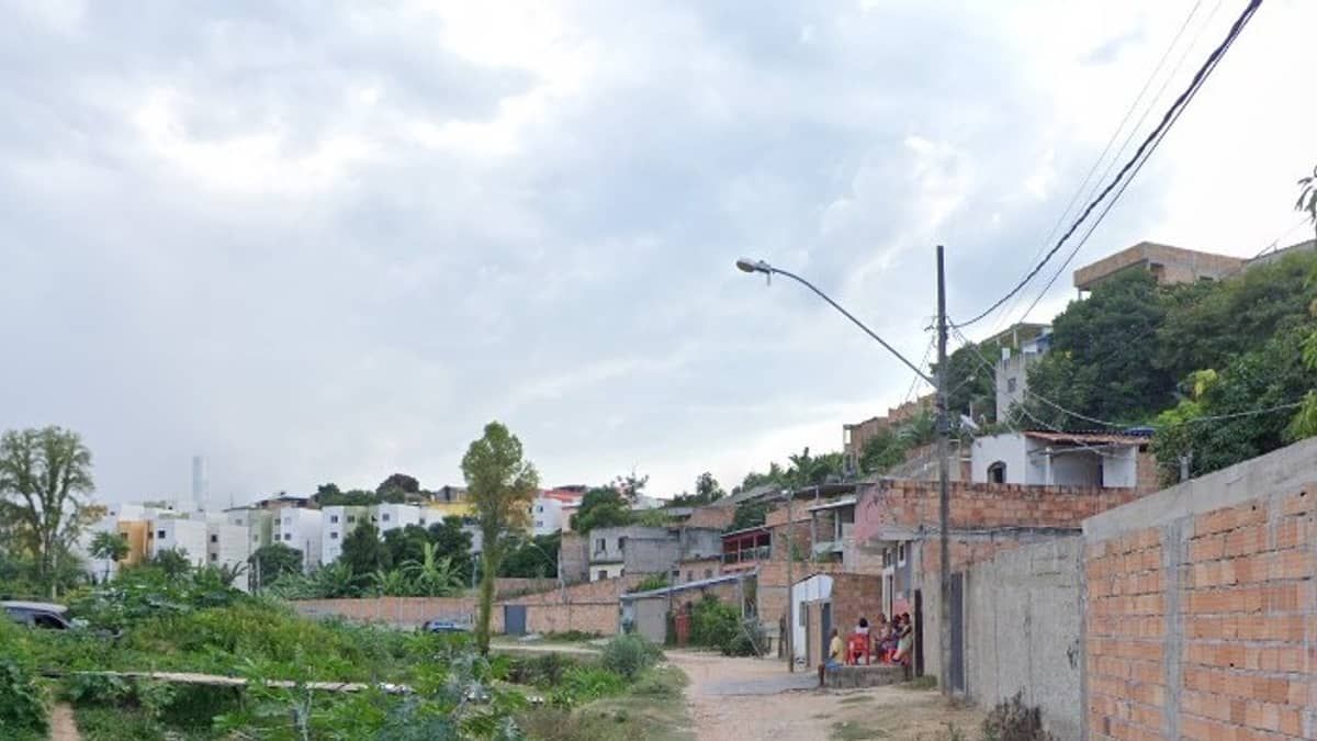 Briga por herança termina com homem agredido com golpes de enxada em Ribeirão das Neves 