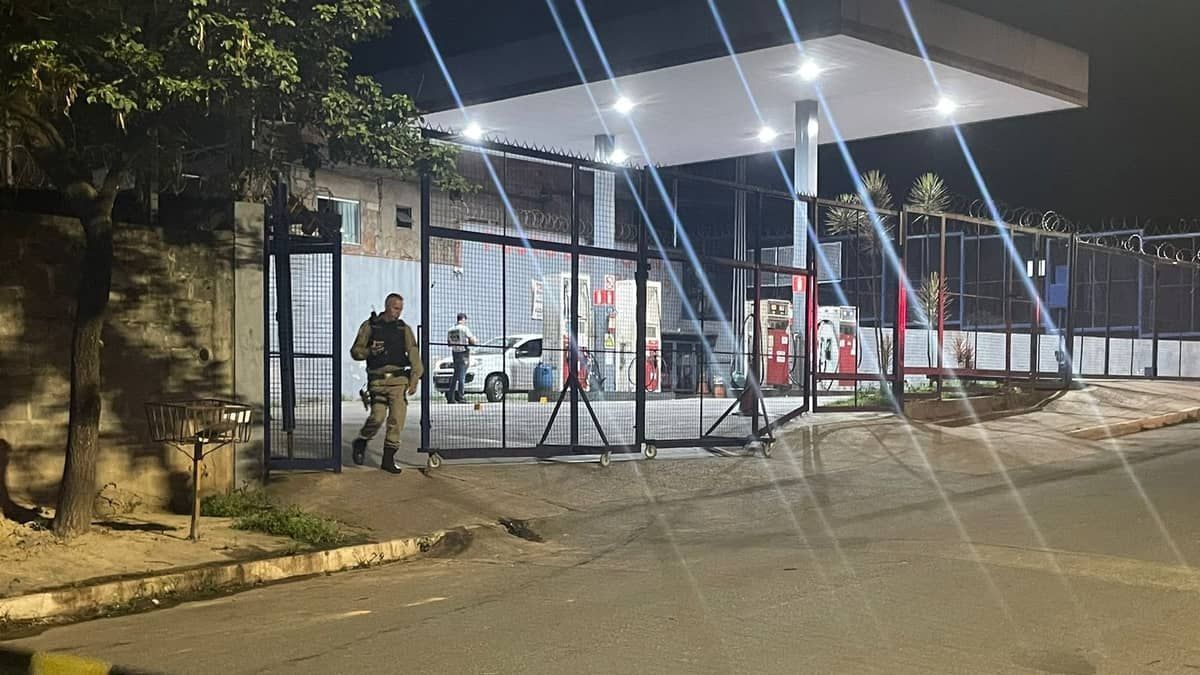 Frentista é assassinado com nove tiros na cabeça na Grande BH