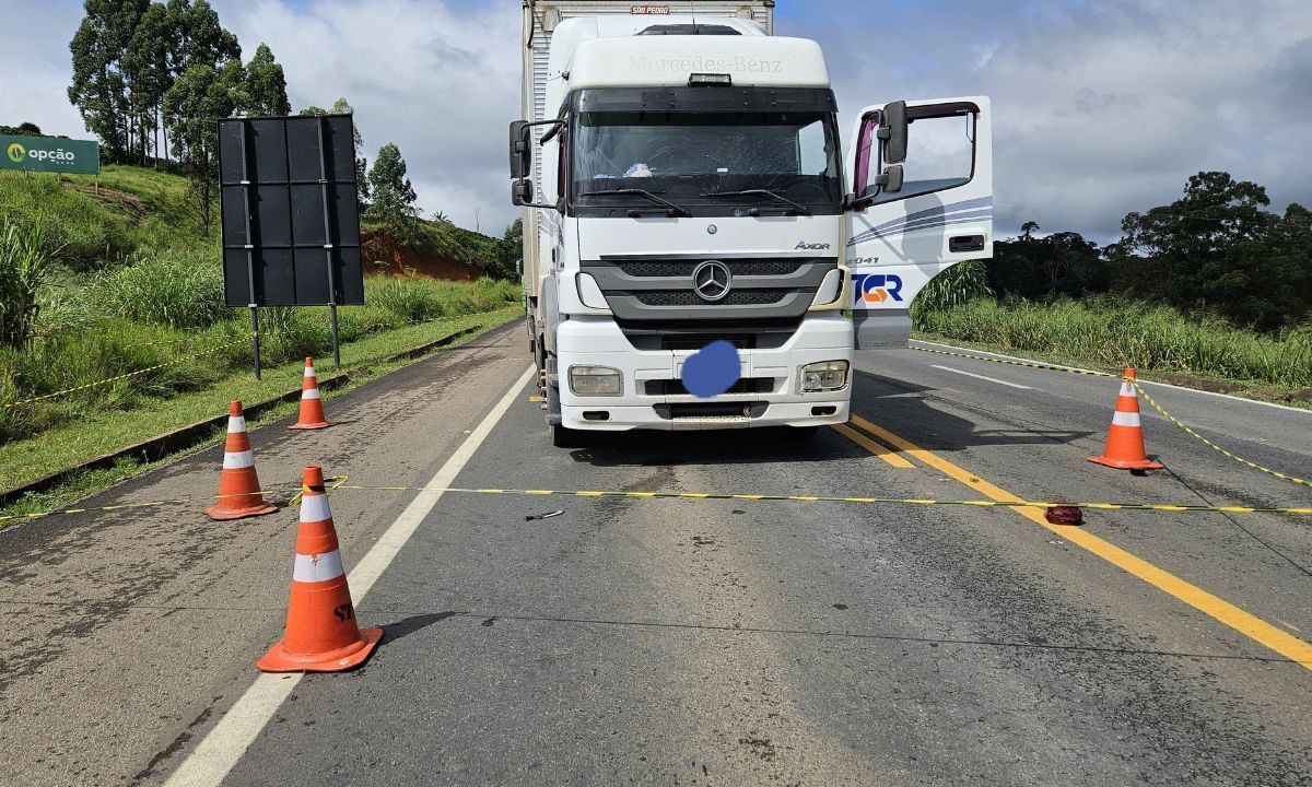 Caminhoneiros: Justiça proíbe bloqueios em rodovias de acessos a porto