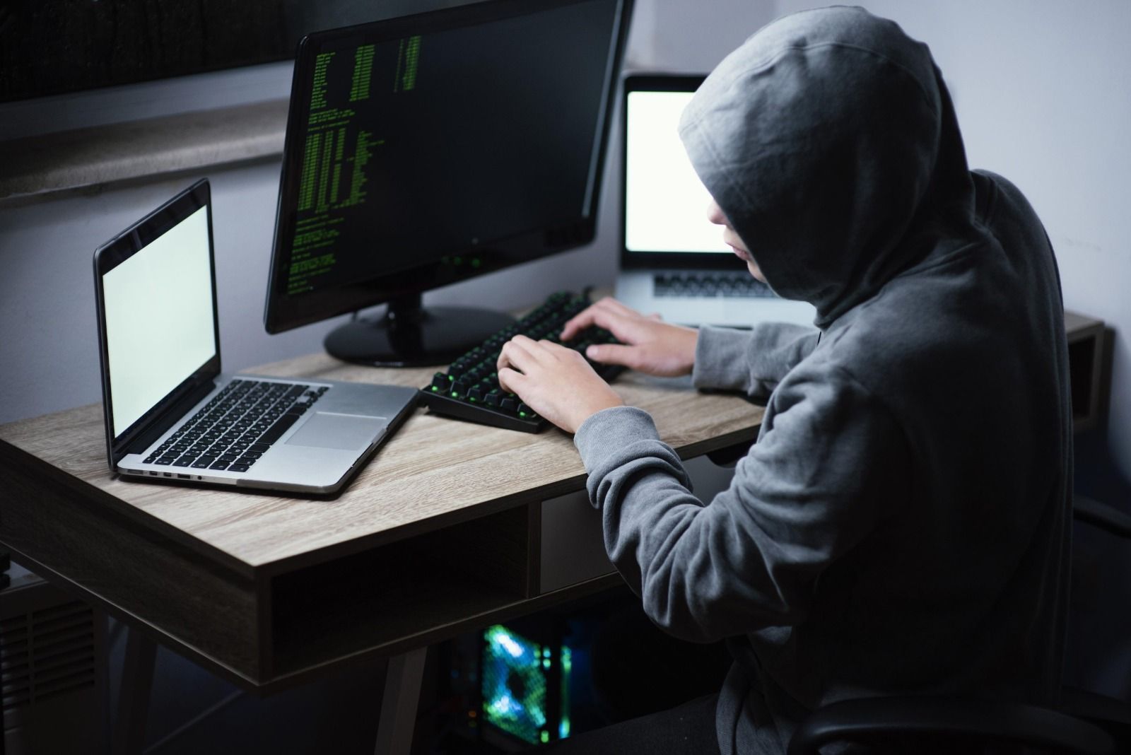 Operação da Interpol contra cibercrime prende mais de mil pessoas em diferentes países