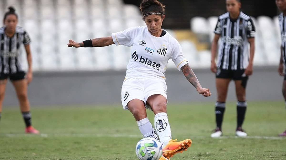Cristiane abre o jogo sobre ausência na Seleção: 'Queria saber o motivo'