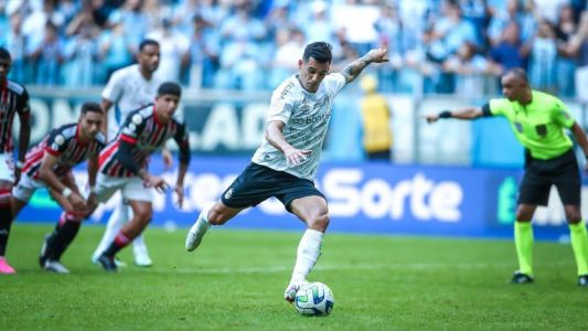 Cristaldo abriu o placar com gol de pênalti