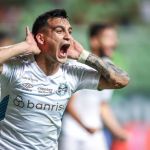 Renato elogia Cristaldo, autor de gol da vitória do Grêmio: 'Inteligente para jogar'