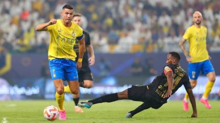 Cristiano Ronaldo acertou a trave no fim do jogo e não conseguiu ajudar a equipe