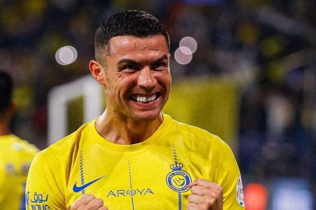 Após elogiar Messi, ídolo inglês diz que Cristiano Ronaldo deixou de segui-lo