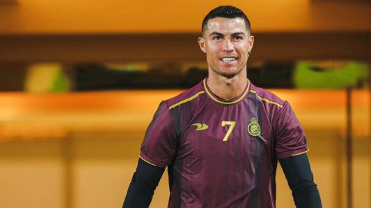 Cristiano Ronaldo é o atleta mais bem pago do mundo