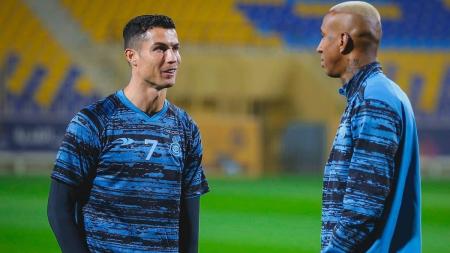 Cristiano Ronaldo e o brasileiro Anderson Talisca estão entre os jogadores estrangeiros do Al-Nassr