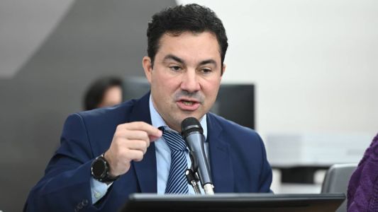 Cristiano Silveira, presidente do PT de Minas, criticou vice-governador Mateus Simões