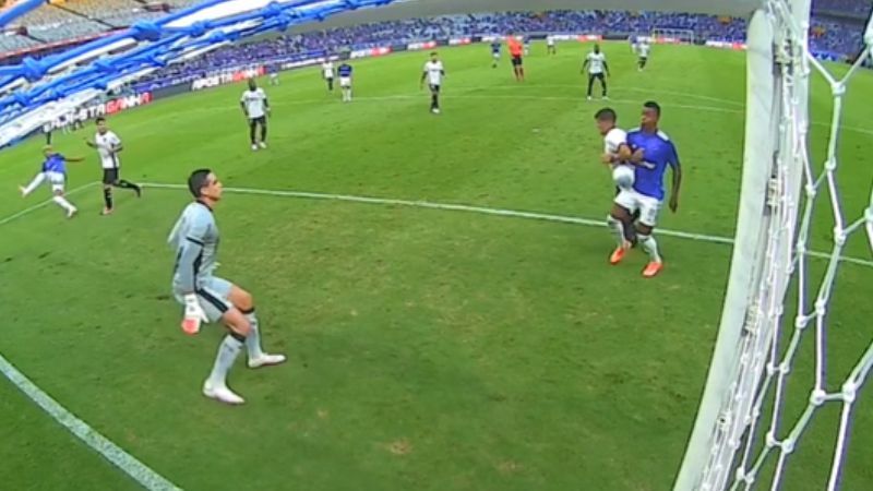 Cruzeiro x Botafogo: áudio do VAR ignora mão de Ponte em gol de Arthur Gomes
