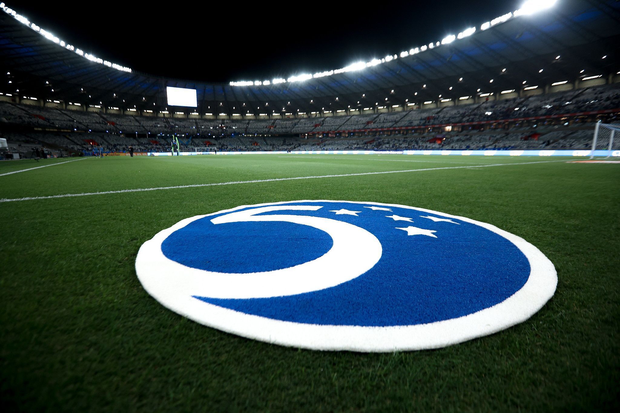 Cruzeiro oficializa renovação de contrato com o Mineirão; saiba detalhes