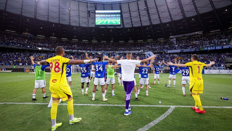 Ronaldo reage à goleada do Cruzeiro e manda recado à torcida