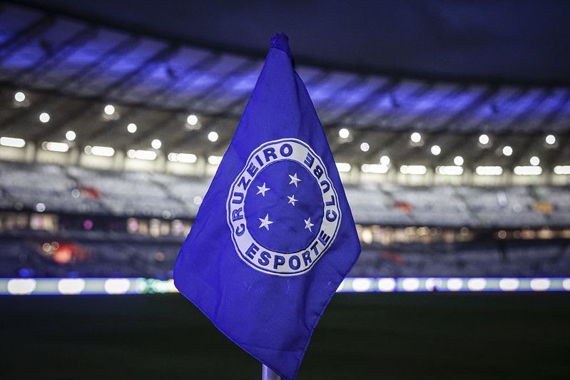 Dirigente se despede do Cruzeiro, comenta parte financeira e manda recado à torcida
