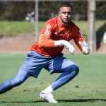 Goleiro titular do Cruzeiro comenta negociação do clube com Cássio, do Corinthians