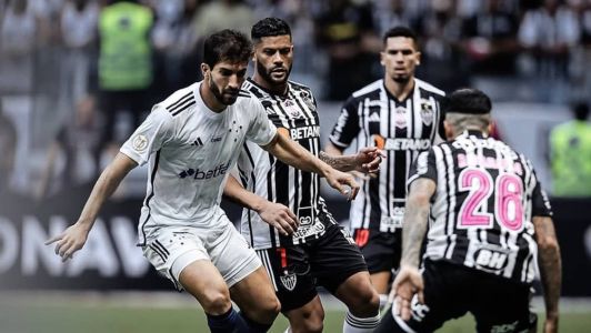 Cruzeiro arrancou pontos preciosos do Atlético no 1º clássico da história na Arena MRV