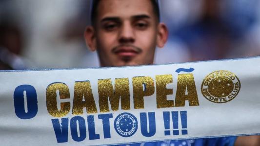 Cruzeiro arrecadou R$ 2,2 milhões a mais que o Atlético no PPV em 2022, segundo colunista