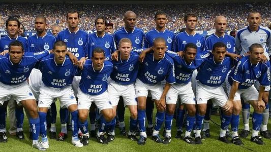 Cruzeiro campeão da Tríplice Coroa de 2003