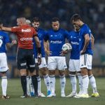 Cartões e suspensões viram problema para Larcamón no Cruzeiro; veja números