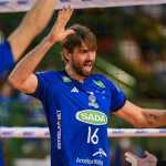 Cruzeiro vence São José de virada e fica perto de final da Superliga