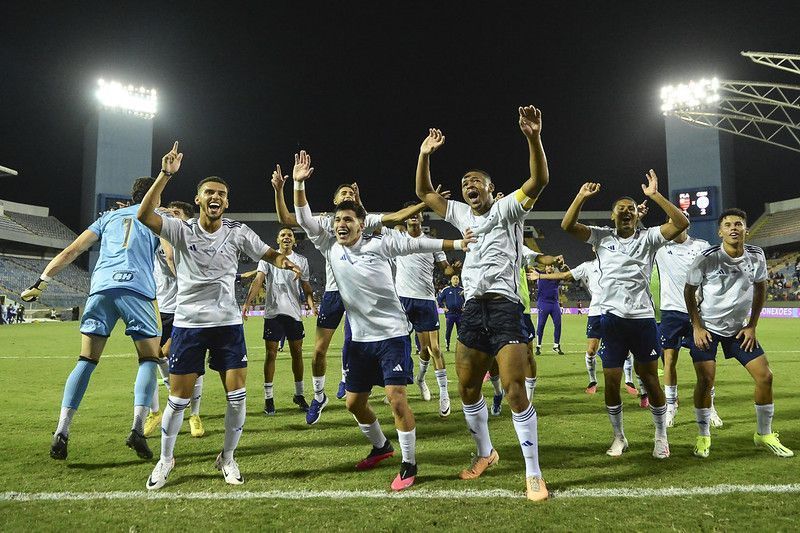 Seabra celebra Cruzeiro na final da Copinha e vê 'produção de jogadores de alto nível'