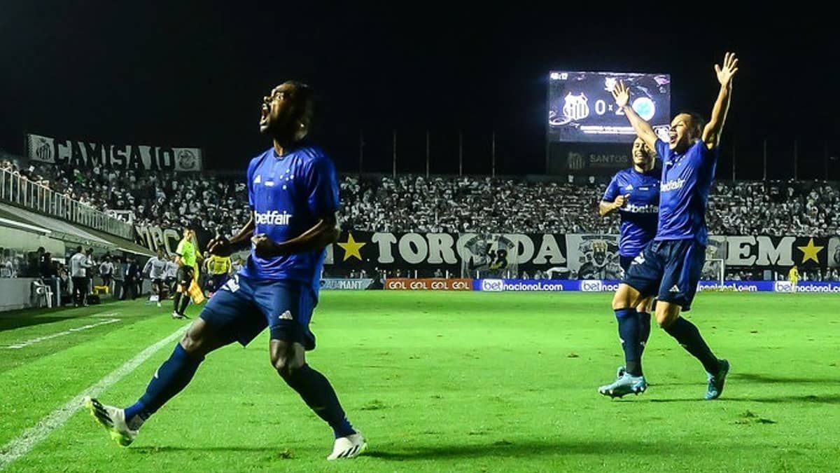 Cruzeiro fez 78% dos seus gols no Brasileirão como visitante; veja números