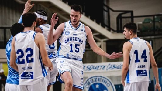 Cruzeiro disputa título do Brasileiro de Basquete