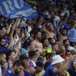 Casa cheia? Cruzeiro divulga parcial de ingressos vendidos para duelo contra o Inter
