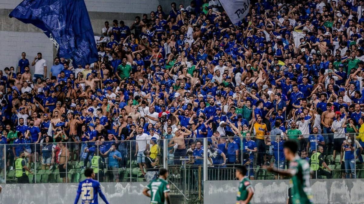 CEO do Cruzeiro comemora acerto com América por uso do Independência