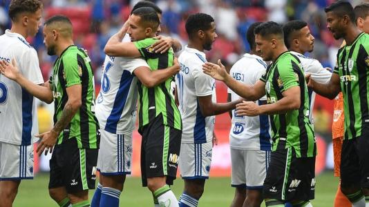 Cruzeiro e América se enfrentam neste sábado, às 1'6h30, pela semifinal do Mineiro