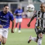 Pela primeira vez, uma mulher narrará clássico entre Cruzeiro e Atlético na TV