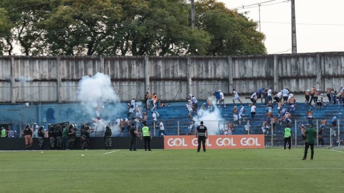 Cruzeiro e Coritiba serão julgados por briga entre torcedores