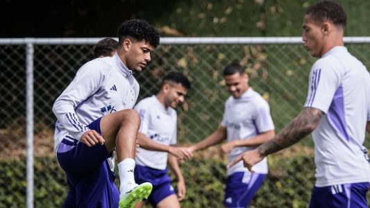 Cruzeiro e Goiás se enfrentam no Campeonato Brasileiro