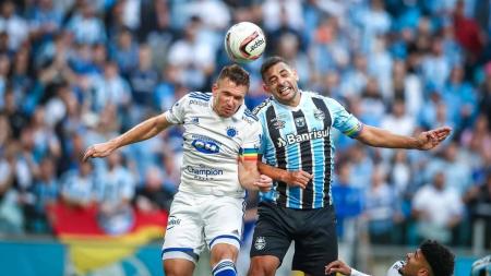 Cruzeiro e Grêmio se reencontram com elencos renovados na Série A