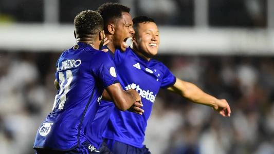 Cruzeiro é o terceiro time que mais faz gols fora de casa na Série A