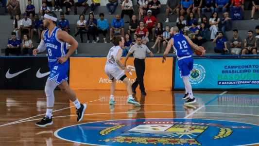 Cruzeiro eliminou o Osasco por 2 a 1 nas quartas de final do Brasileiro