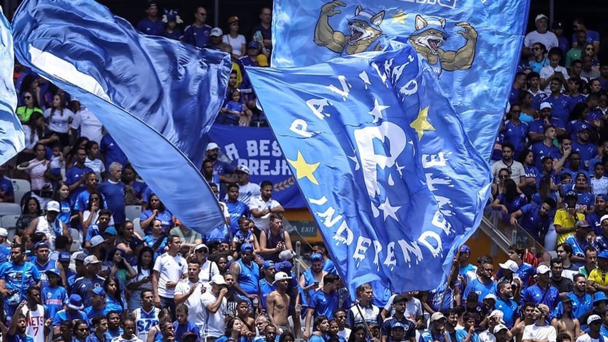 Casa cheia? Cruzeiro divulga parcial de ingressos vendidos para jogo com Flamengo