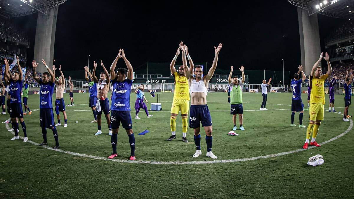 Ronaldo aponta Cruzeiro como um dos favoritos ao título da Copa do Brasil
