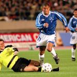 Multicampeão pelo Cruzeiro lamenta perda do Mundial de 97: 'Merecíamos ganhar'