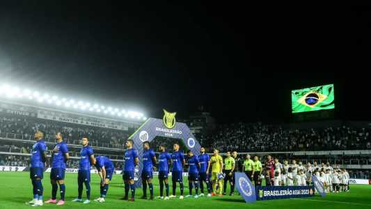 Cruzeiro goleou Santos por 3 a 0 na Vila Belmiro