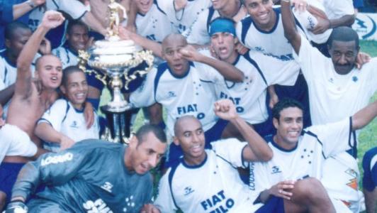 Cruzeiro iniciou o histórico ano de 2003 sendo campeão mineiro