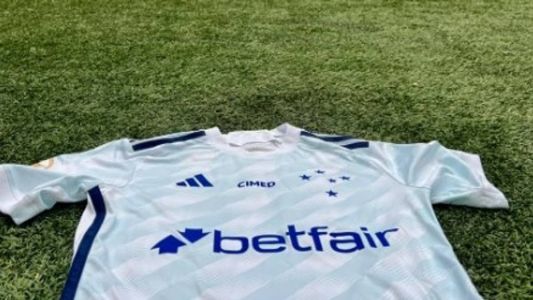 Cruzeiro jogará de branco em duelo com o Palmeiras, em São Paulo