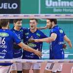 Cruzeiro volta a vencer Blumenau e garante vaga na semi da Superliga