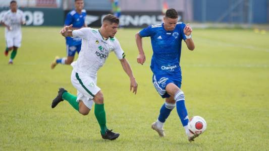 Cruzeiro passa de fase e segue com o sonho do título na Copinha