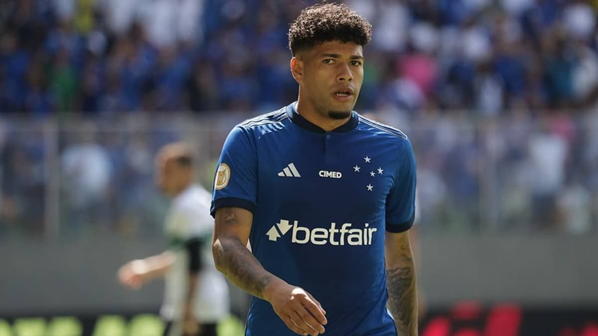 Cruzeiro perde marca importante no Independência após empate com Coritiba