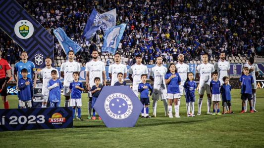 Cruzeiro perdeu para o Cuiabá por 1 a 0 nessa segunda-feira (22)