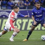 Cruzeiro perde para o Fortaleza, no Mineirão, e amplia jejum no Brasileiro