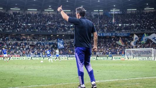 Cruzeiro reduz chances de rebaixamento no Campeonato Brasileiro