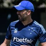 Paulo Pezzolano é um dos culpados pela situação do Cruzeiro