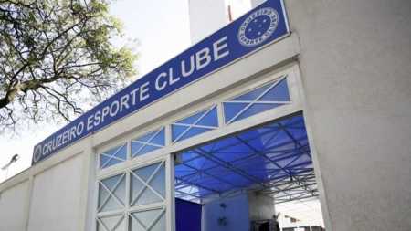 Cruzeiro segue no processo de equacionar dívidas